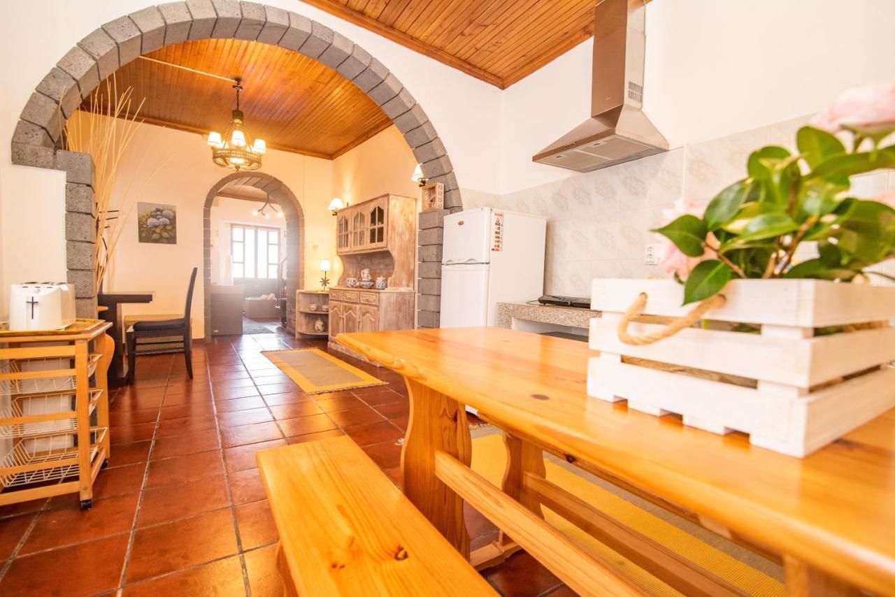 مبيت وإفطار فورناس Casa Inti / Inti House Furnas المظهر الخارجي الصورة