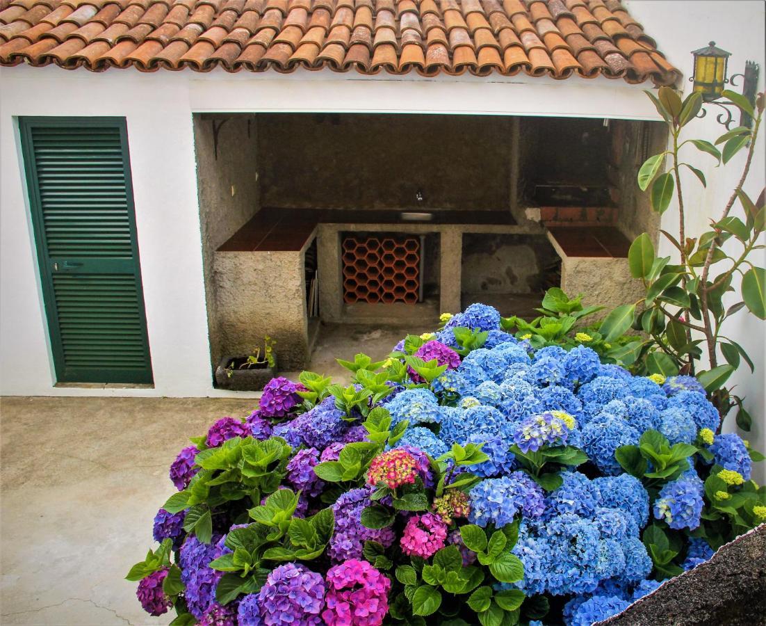 مبيت وإفطار فورناس Casa Inti / Inti House Furnas المظهر الخارجي الصورة